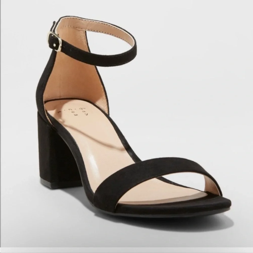 A New Day Mich Low Block Heels Faux Suede Shoes - Picture 1 of 7